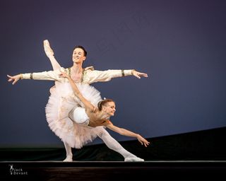 人物活动,芭蕾舞,屏幕截图,卡通动漫人物,芭蕾舞剧,玛格丽塔（Margarita Demjanoka）Sergei Neikshin