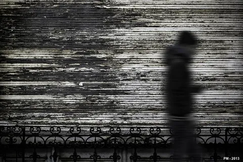 像地狱一样奔跑！