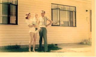 妈妈，爸爸和帕特里斯-奥罗拉，科罗拉多州，1951年夏季