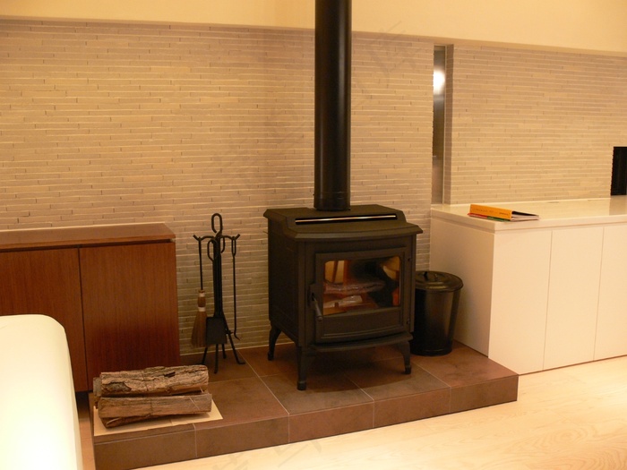 家具,室内一角,电壁炉,锅炉,台灯,20061014house069
