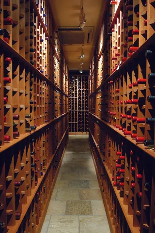 酒窖，合法海鲜-波士顿