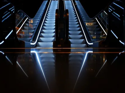 自动扶梯的几何形状 自动扶梯的几何形状