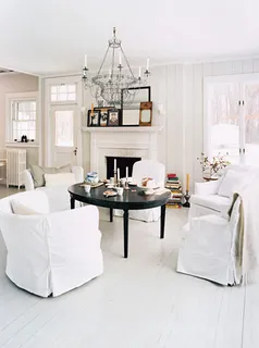 多米诺白色客厅