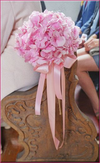 手捧花,花卉,新娘捧花,工艺品,椅子,婚礼花