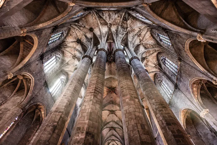 建筑,洞穴溶洞,圣彼得宝座,历史遗迹,中式传统建筑,神圣的观点