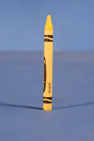 火箭,圆珠笔,蜡笔,叉子,夹子,蓝屏幕