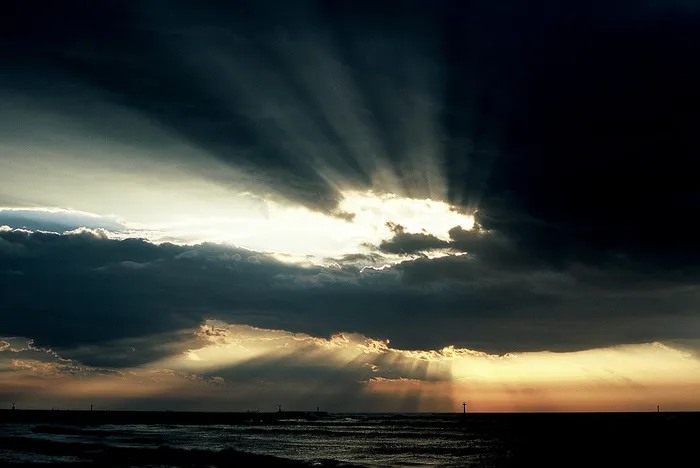 天空,手,屏幕截图,夜光云,风景,耶稣之光