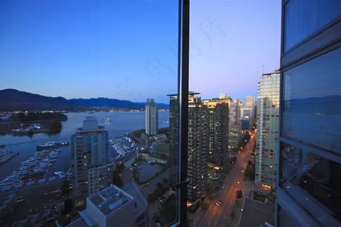 里面,外面 里面,外面