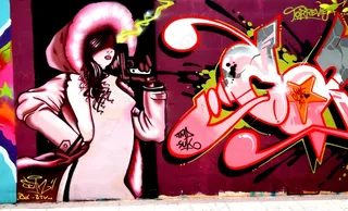 图像素材,圣诞老公公,动物漫画,卡通动漫人物,运动鞋,Urban Street Art #hotchick #streetart #dailyshoot #torrevieja