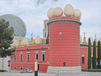 Lethéâtre-muséeDali(菲格雷斯,西班牙) Lethéâtre-muséeDali(菲格雷斯,西班牙)
