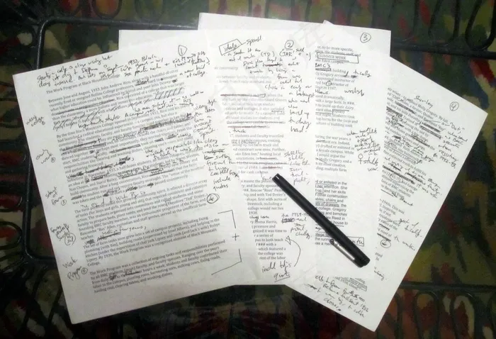 文具,购物小票,报纸杂志,填字游戏,编辑 文具,购物小票,报纸杂志,填字游戏,编辑