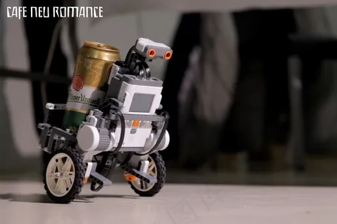 Cafe Neu Romance咖啡馆2012：布拉格捷克技术大学：ČVUTv Praze