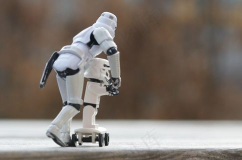 机器设备,玩具,机器人,工艺品,夹子,滑冰时刻