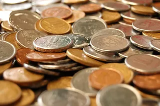 硬币,钱币,功夫茶具,碗,水壶,雷诺（Cofrinho do Renato）