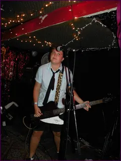 贝斯手,演唱,摇滚巨星,萨克斯演奏,爵士音乐,GLTR PNCH