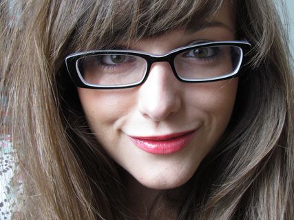 眼镜,头发,美女,人物特写,秀发,Glasses Direct的国际化镜架