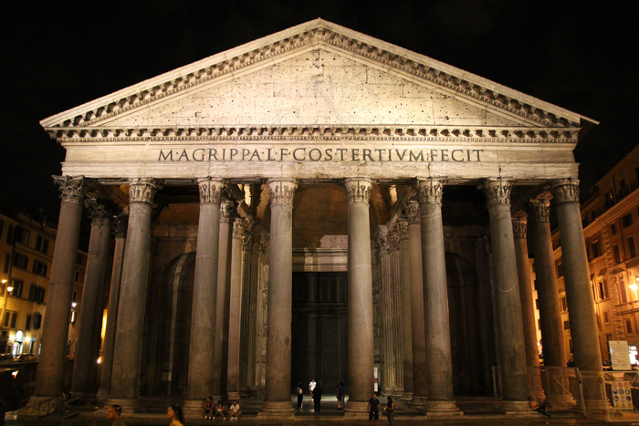 110829罗马0070万神殿B