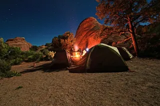 地质岩石土壤,轿车,雕像,自然/人文景观,摩托车,营地