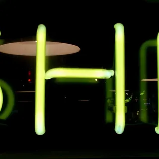 荧光字,健身器材,发光棒,健身路径,吸管,H