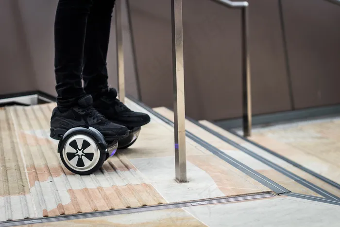 Urban Wheel Flo板/ Swegway / Segway板/ Hoverboard / Segboard