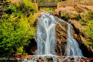 海伦·亨特（Helen Hunt）坠入夏安山（Cheyenne Mountain）。科罗拉多州科罗拉多斯普林斯