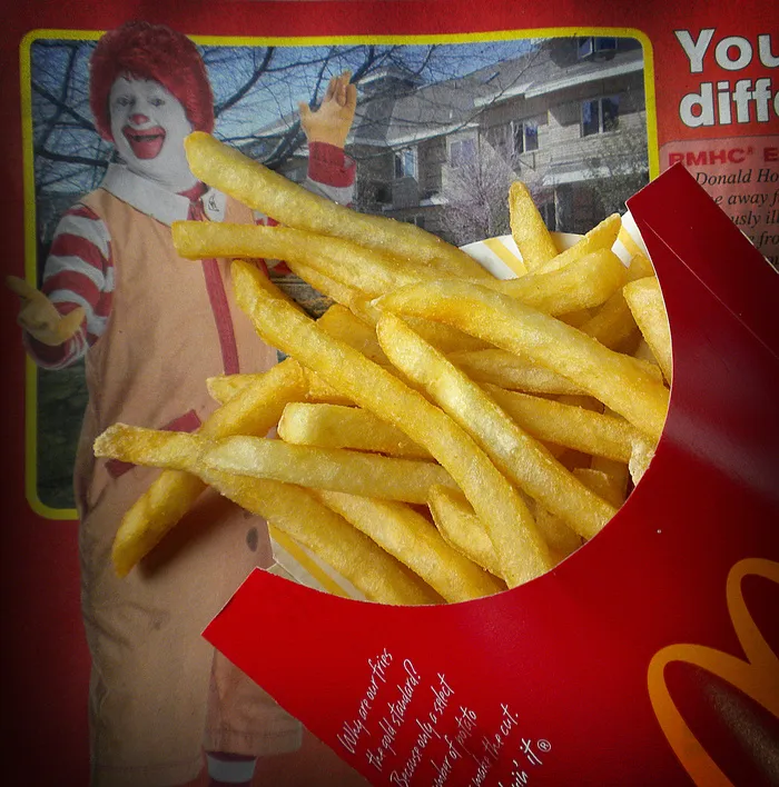 薯条,土豆条,虾条,干煸土豆条,香蕉,吃些薯条