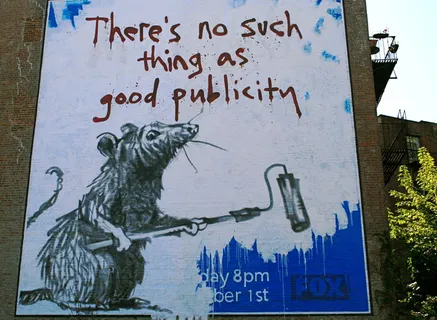 图画,卡通动漫人物,广告墙,文字图片,广告牌,纽约州苏活区的班克斯（Banksy Rat）壁画：没有这么好的宣传