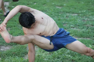 04瑜伽。子午线山上城，DC.2012年8月12日