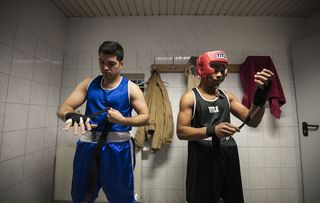 合照,雕像,男孩,美女,杜莎夫人蜡像馆,141206-F-QP401-812