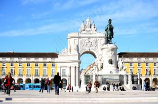 里斯本商业广场（PraçadoComércio），里斯本