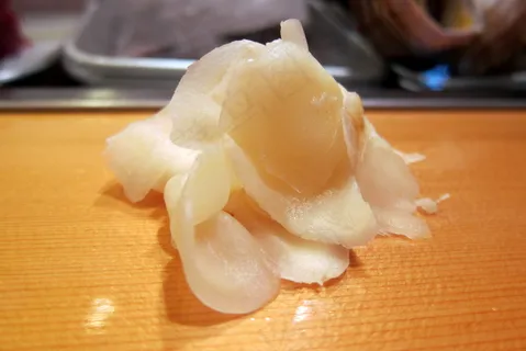 糖蒜,水饺,虾饺,干贝,玉器,东京-筑地:Gari 糖蒜,水饺,虾饺,干贝,玉器,东京-筑地:Gari