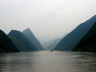 江河,峡谷,湖泊,山峦,竹制凉席,浮动