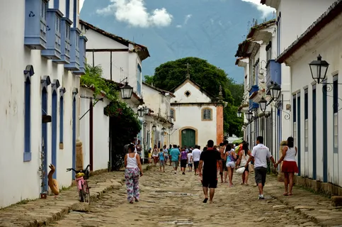 城市街道,街道,巷道,建筑,步行街,伊萨里·德·诺萨·罗萨里奥·圣贝尼迪托