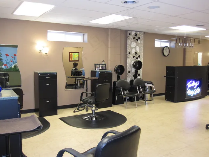 今日的美发沙龙和日间水疗中心