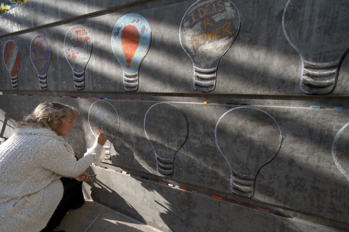 关于艺术的一面-粉笔壁画-TEDxSanDiego 2013