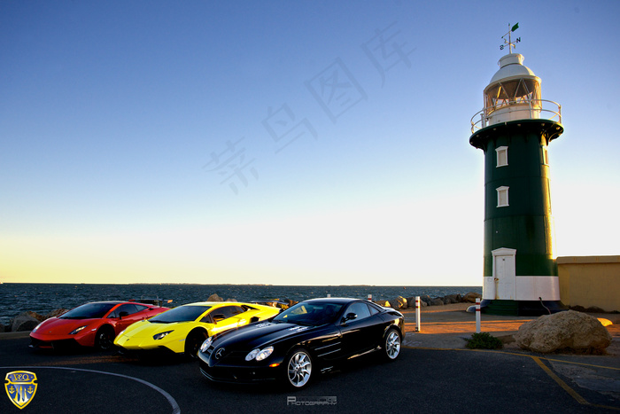 建筑,屏幕截图,卡通动漫人物,轿车,工艺品,杨豪华