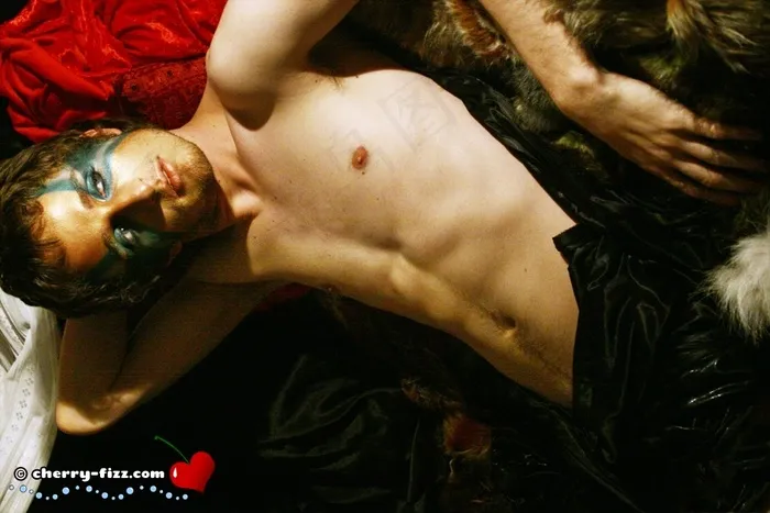 The Calx Rex在泼妇Kabarett 2中