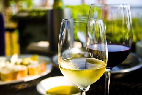 萨尔图斯葡萄酒