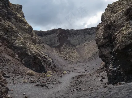 山峦,三关口,峡谷,历史遗迹,冰雪,兰萨罗特岛 山峦,三关口,峡谷,历史遗迹,冰雪,兰萨罗特岛