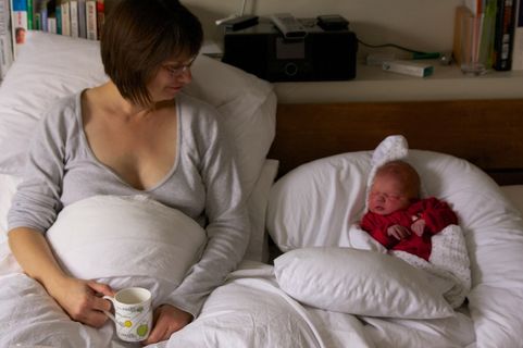 婴儿,人物特写,医院,病房,瓶子,妈妈和宝宝