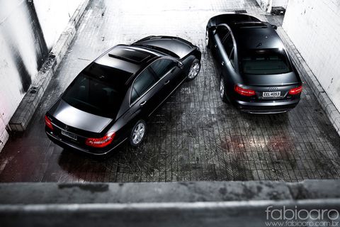 轿车,跑车,后备箱,玩具汽车,停车位,Revista Autoesporte Agosto / 09-奥迪A6 3.0T vs奔驰E350