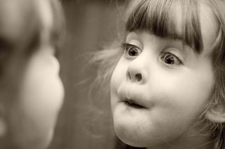 美女,人脸,女孩,非主流空间素材,小孩,恩典-镜子