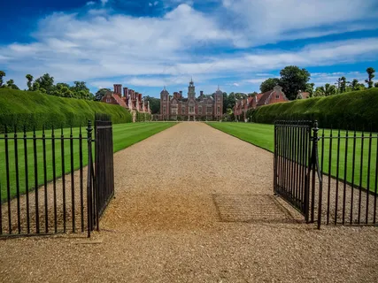 草原,体育场馆,自然公园,中式传统建筑,园林景观,2016诺福克日历-6月
