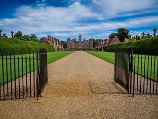 草原,体育场馆,自然公园,中式传统建筑,园林景观,2016诺福克日历-6月