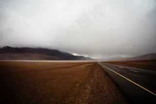 公路,墙,吸顶灯,灯,室内一角,埃斯特拉达