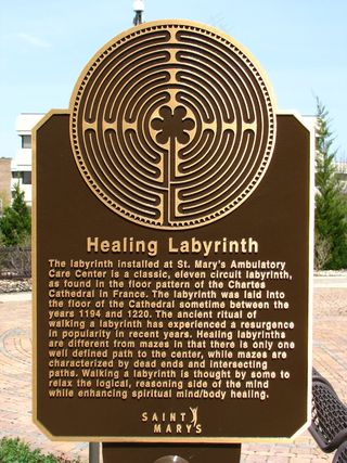 ,包装袋/盒,雕像,商品标签,疗愈迷宫