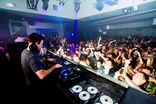 人物活动,屏幕截图,街道,地铁,合照,保罗·奥肯福德在佛经