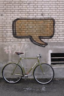 折叠自行车,羽毛球拍,山地车,自行车架,自来水过滤器,会说话的自行车