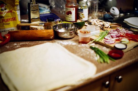 自助餐,餐桌,啤酒,自助海鲜火锅,碗,比萨之夜