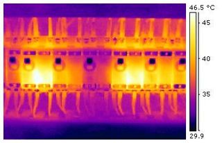 ,监督台,屏幕截图,台式电脑,冷烟火,电气断路器